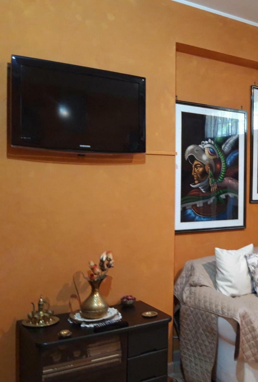 Flowery House Apartment Rome Exterior photo